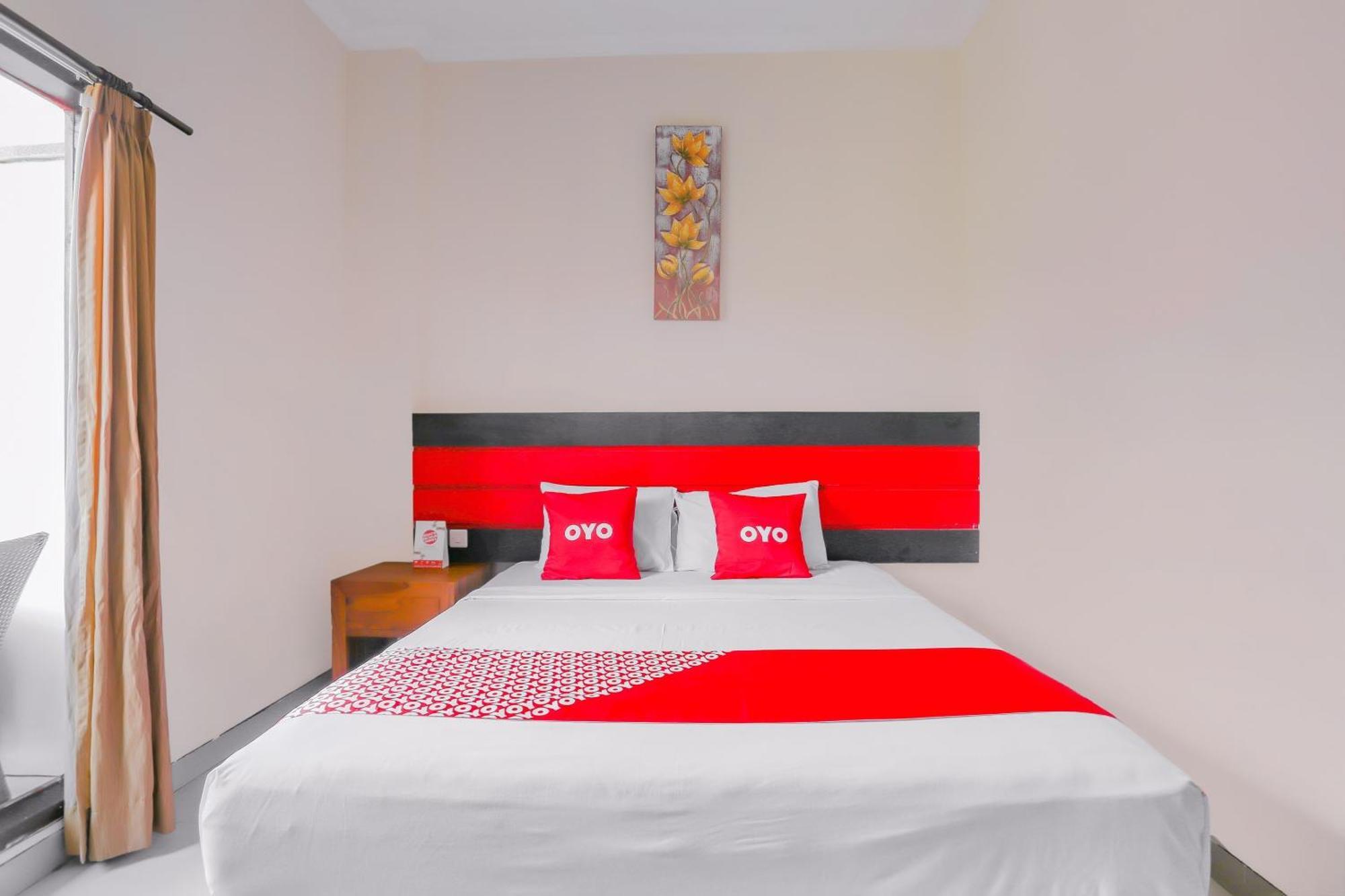 Oyo 4012 Ari Beach Inn Kuta Lombok Esterno foto